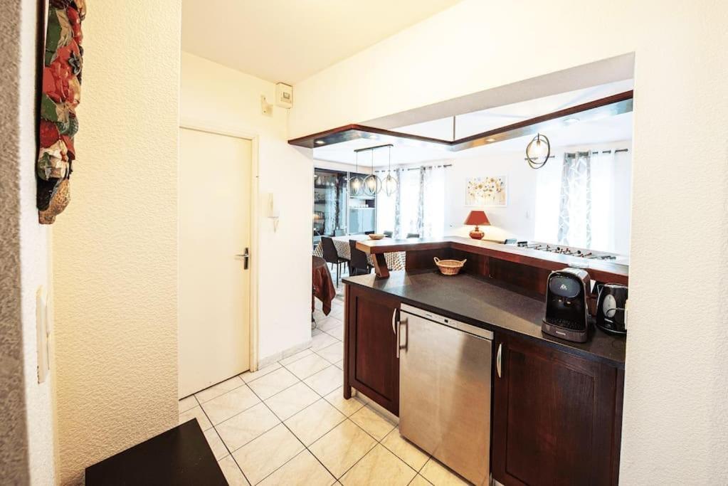 La Coquette ! Maison Au Coeur De La Bresse Avec Veranda Barbecue Garage Baby-Foot Et Barre De Son Bagian luar foto